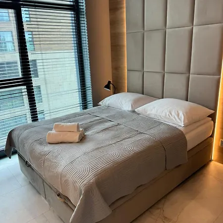 Апартаменты Easy Rent - Business Center 16a, 24h Check-in *